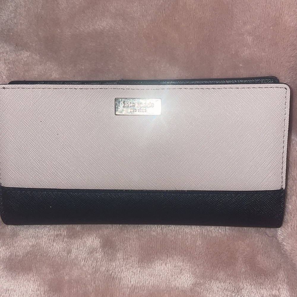 Kate Spade Large Slim Bifold Wallet - mauve/muted pink and black - Picture 3 of 15